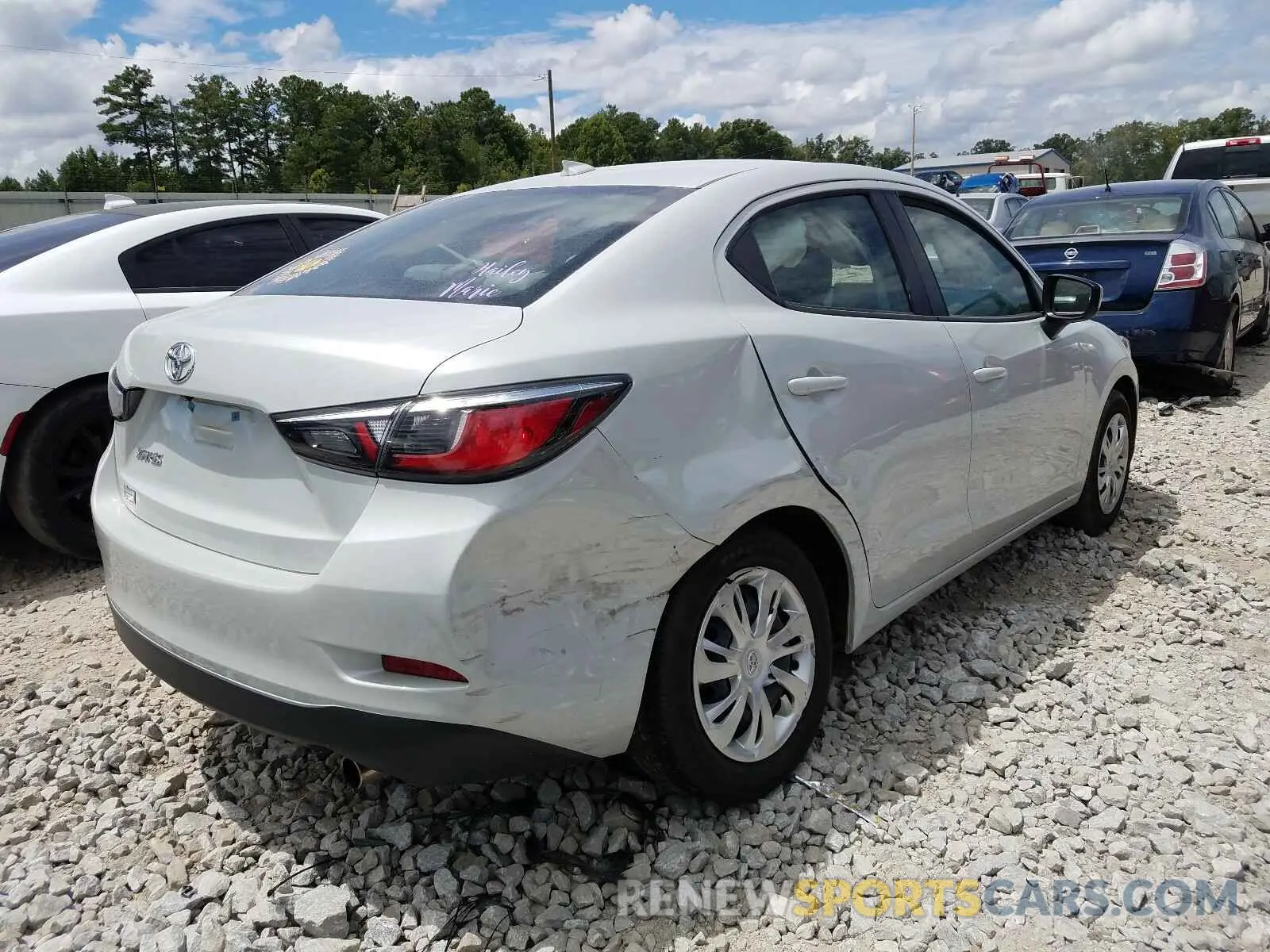 4 Photograph of a damaged car 3MYDLBYV1KY526913 TOYOTA YARIS 2019