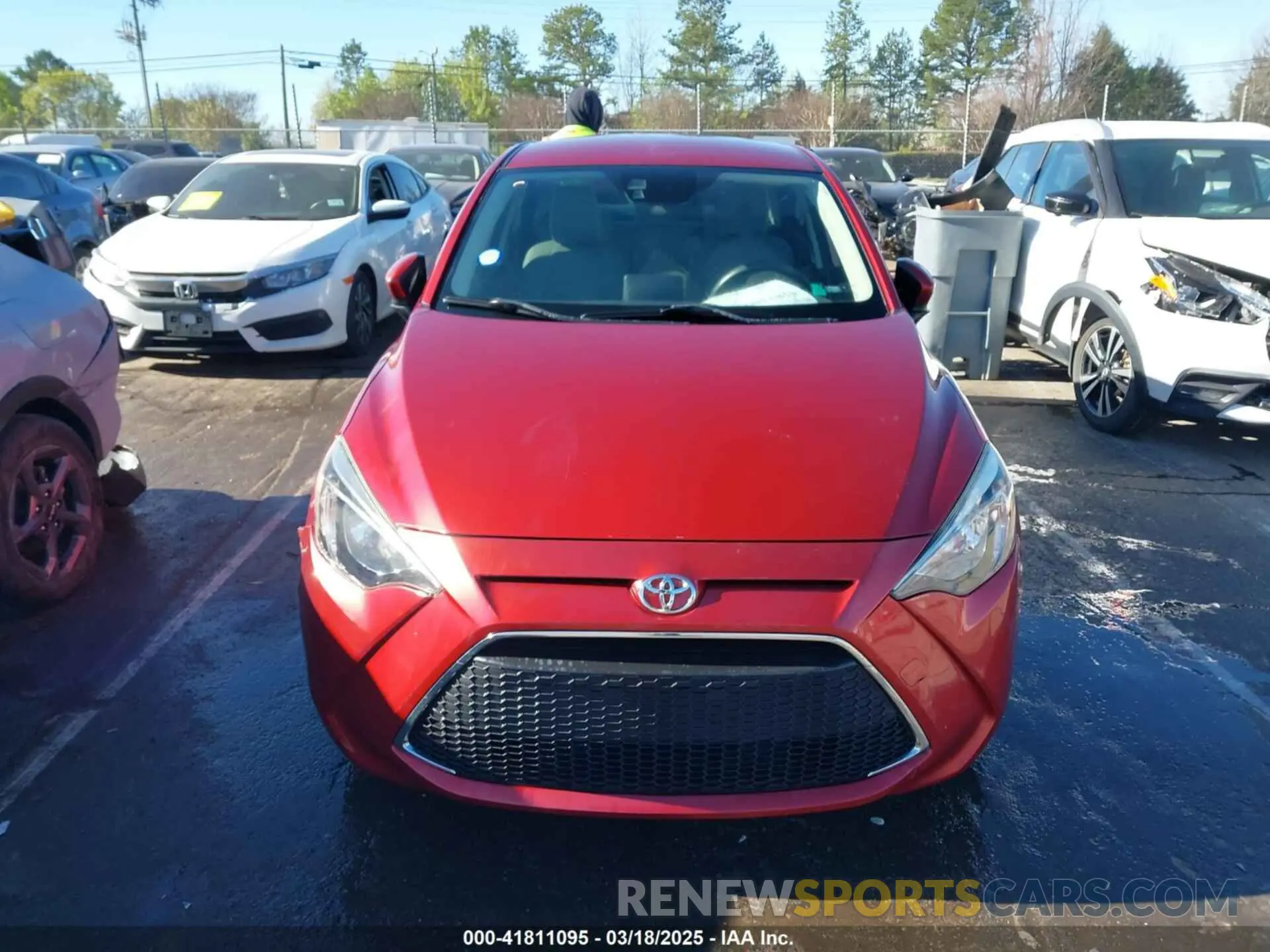 13 Photograph of a damaged car 3MYDLBYV1KY526975 TOYOTA YARIS 2019
