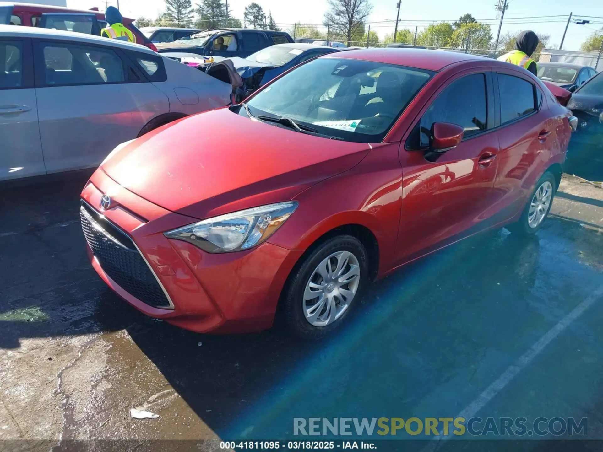 2 Photograph of a damaged car 3MYDLBYV1KY526975 TOYOTA YARIS 2019