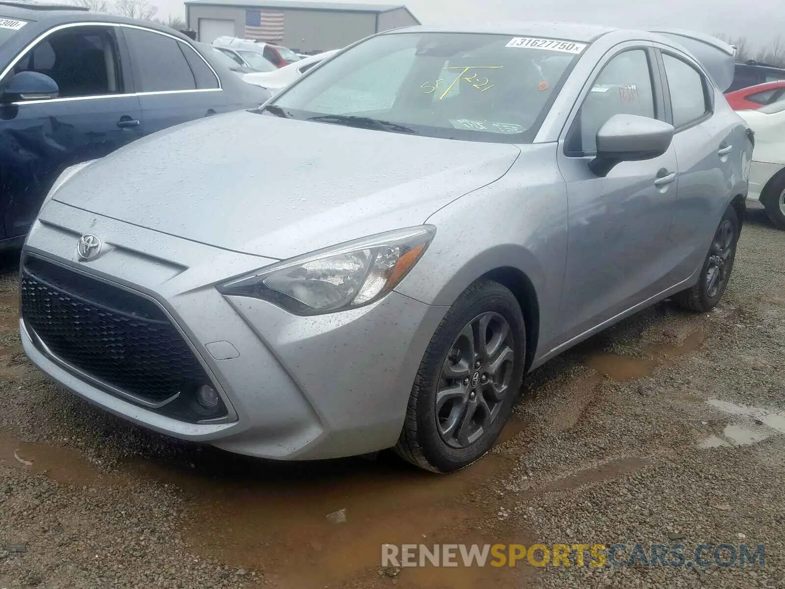 2 Photograph of a damaged car 3MYDLBYV2KY506623 TOYOTA YARIS 2019