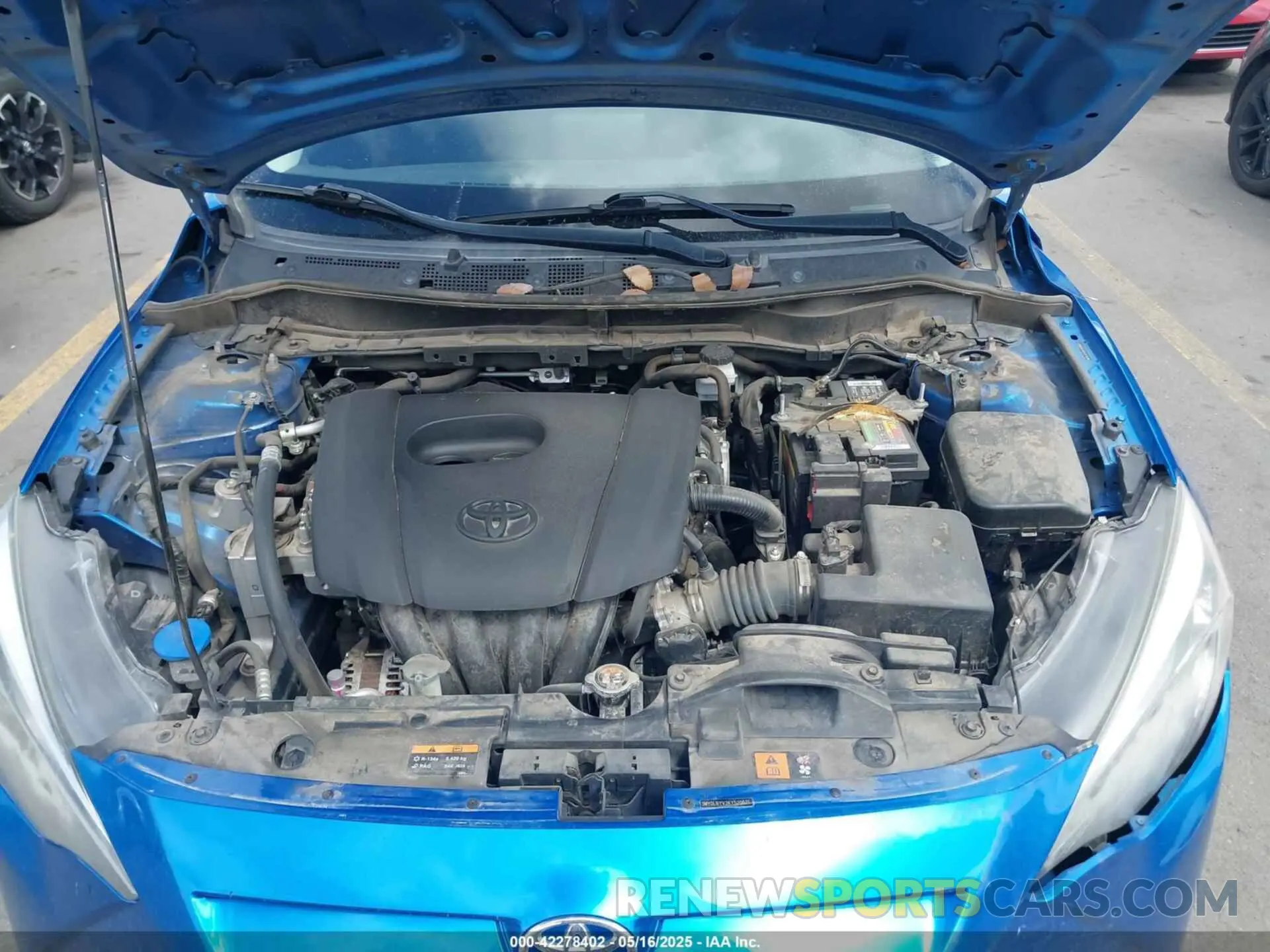 10 Photograph of a damaged car 3MYDLBYV2KY520621 TOYOTA YARIS 2019