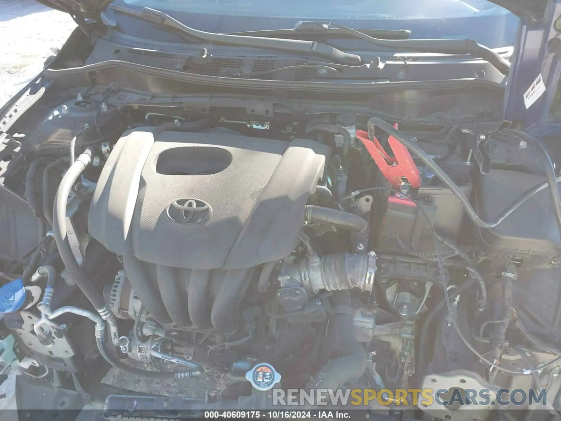10 Photograph of a damaged car 3MYDLBYV3KY500300 TOYOTA YARIS 2019