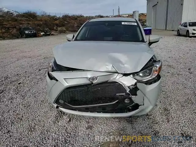 11 Photograph of a damaged car 3MYDLBYV3KY506033 TOYOTA YARIS 2019