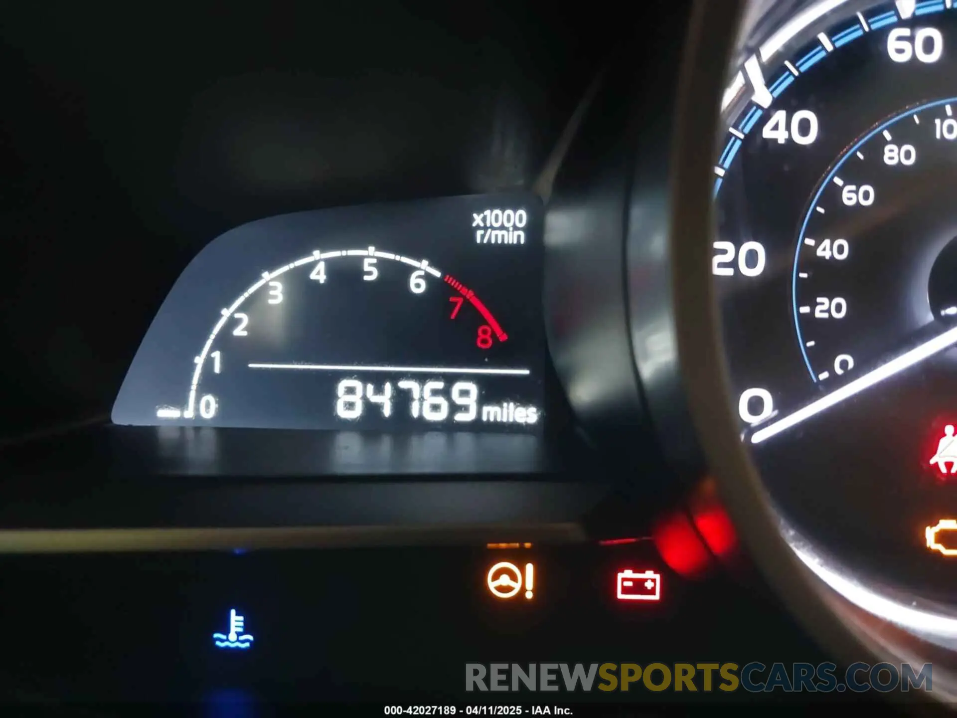 7 Photograph of a damaged car 3MYDLBYV3KY508686 TOYOTA YARIS 2019
