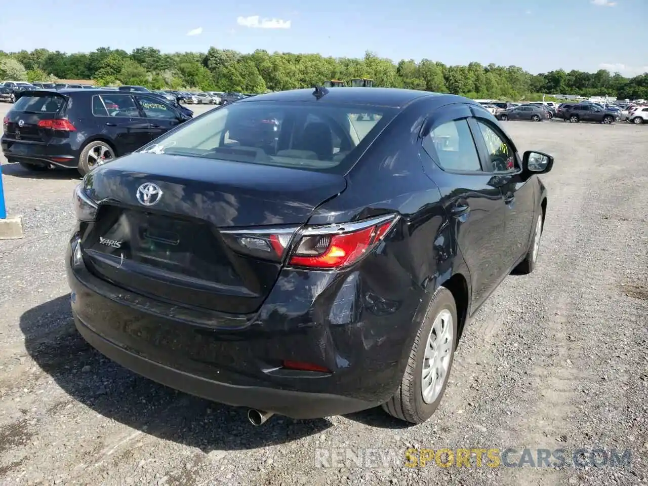 4 Photograph of a damaged car 3MYDLBYV3KY517128 TOYOTA YARIS 2019