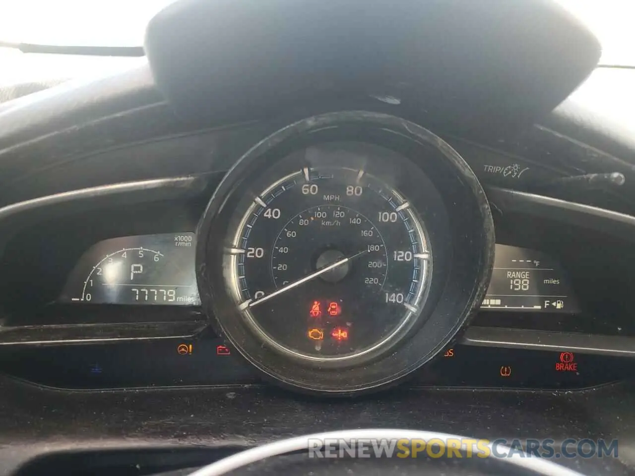 9 Photograph of a damaged car 3MYDLBYV3KY519915 TOYOTA YARIS 2019