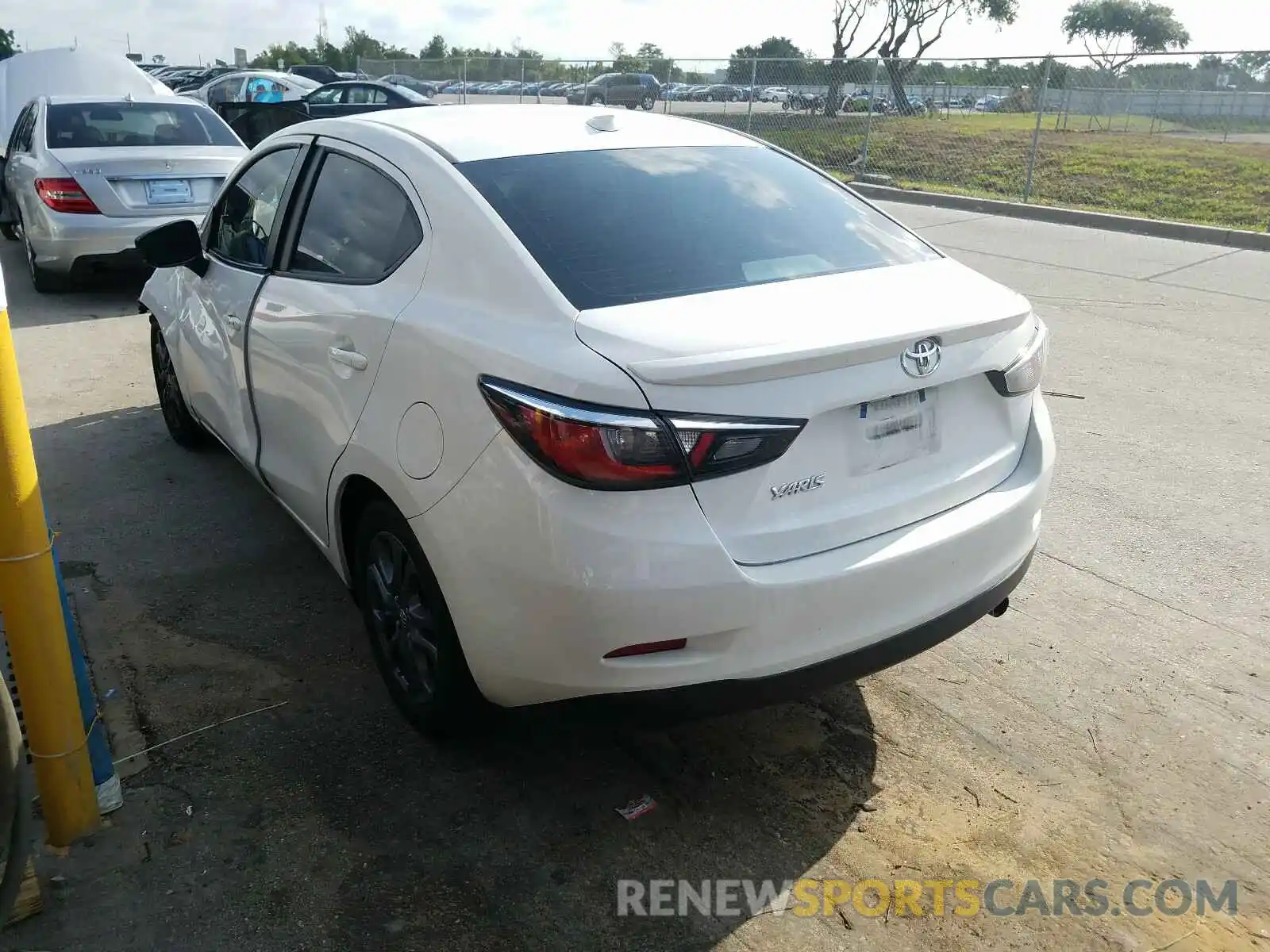 3 Photograph of a damaged car 3MYDLBYV3KY523026 TOYOTA YARIS 2019