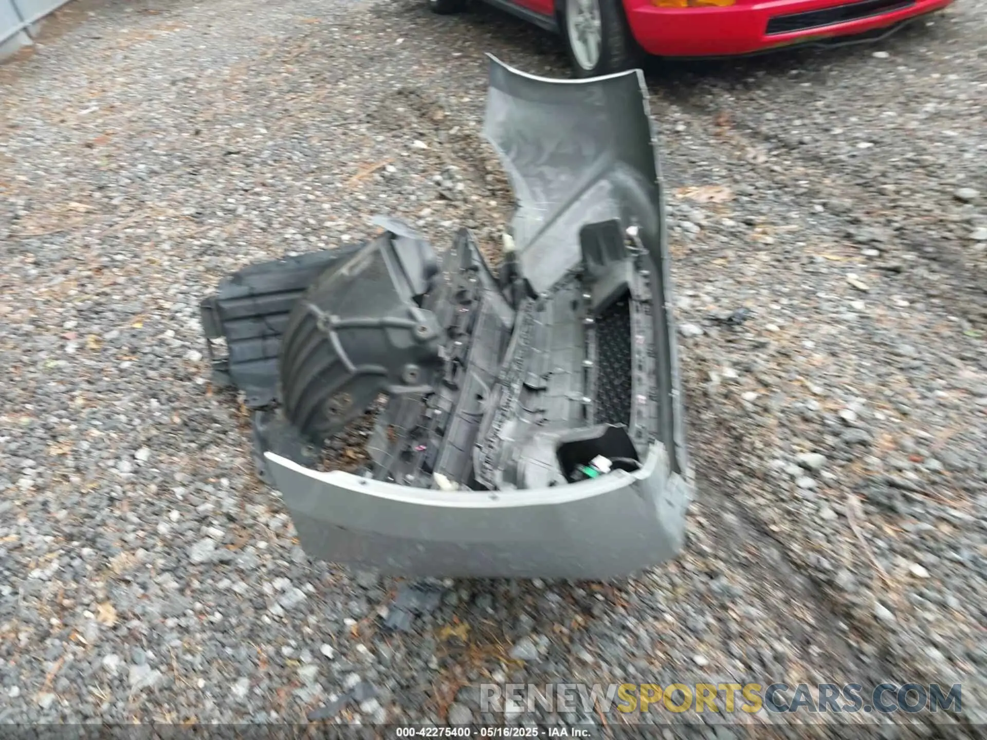 12 Photograph of a damaged car 3MYDLBYV3KY525777 TOYOTA YARIS 2019