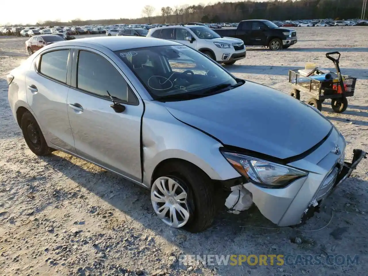 1 Photograph of a damaged car 3MYDLBYV4KY506798 TOYOTA YARIS 2019