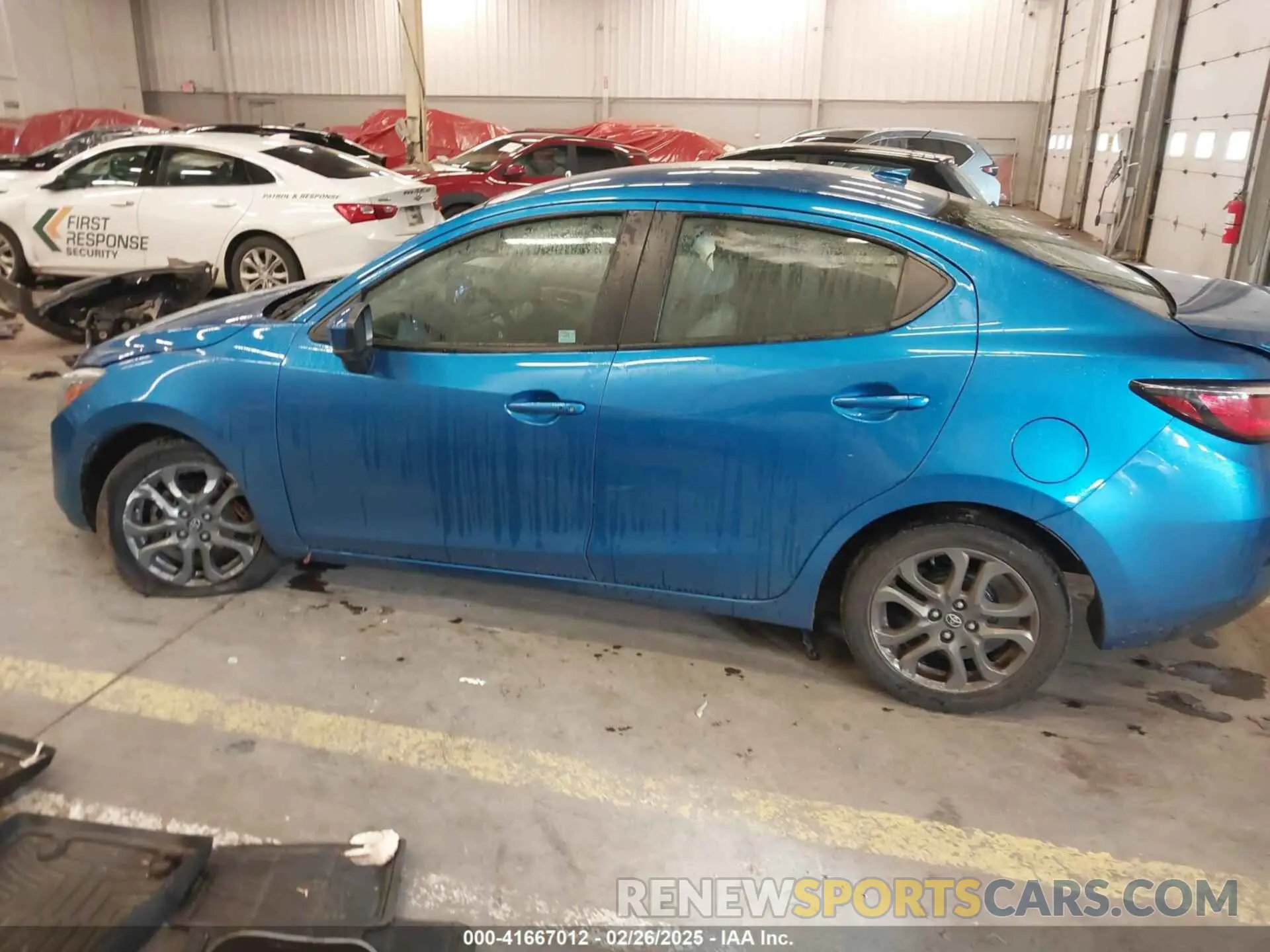 14 Photograph of a damaged car 3MYDLBYV4KY510172 TOYOTA YARIS 2019