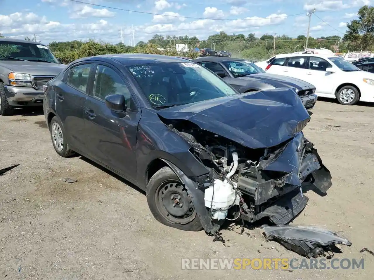 1 Photograph of a damaged car 3MYDLBYV4KY510768 TOYOTA YARIS 2019