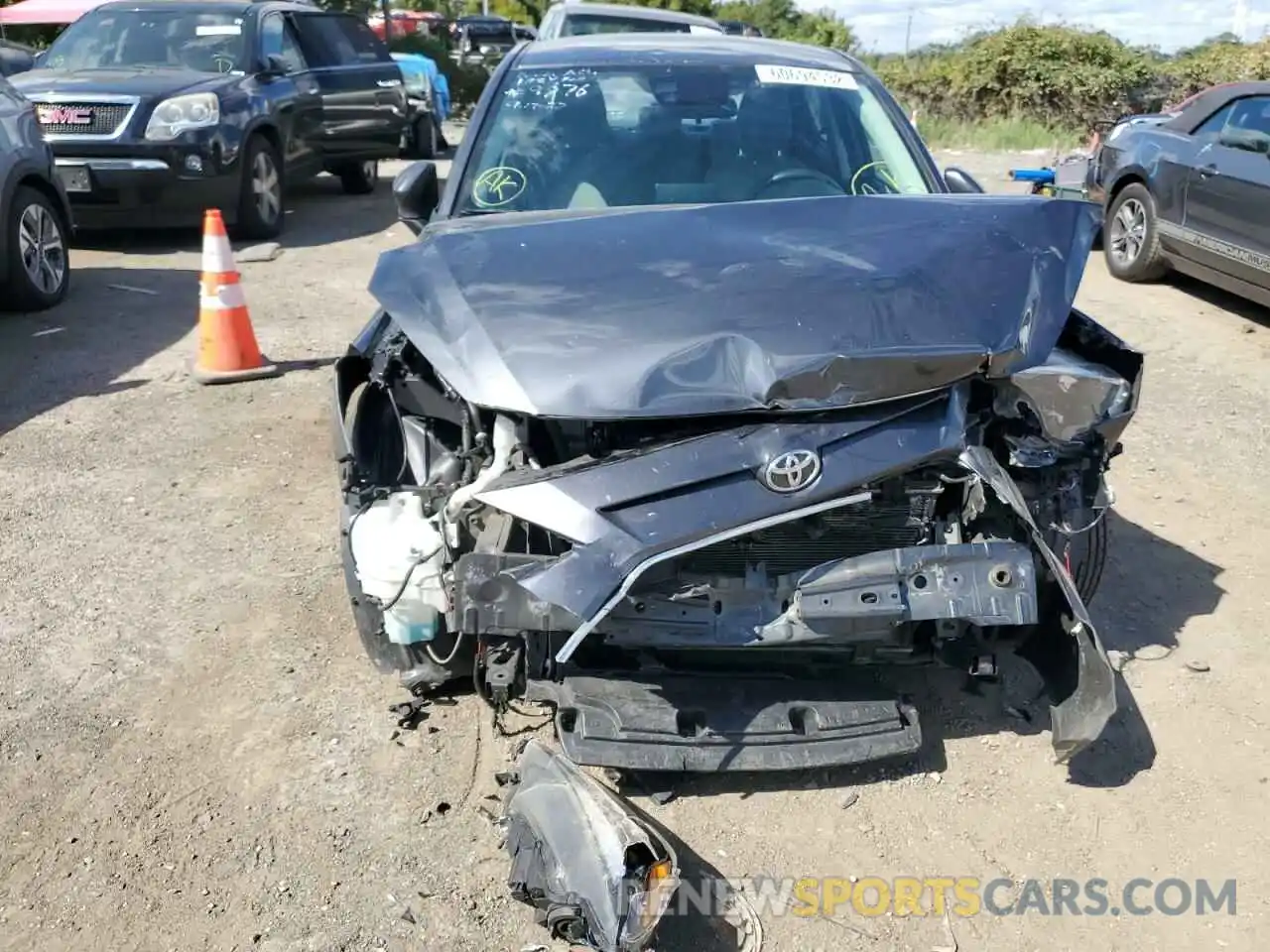 9 Photograph of a damaged car 3MYDLBYV4KY510768 TOYOTA YARIS 2019