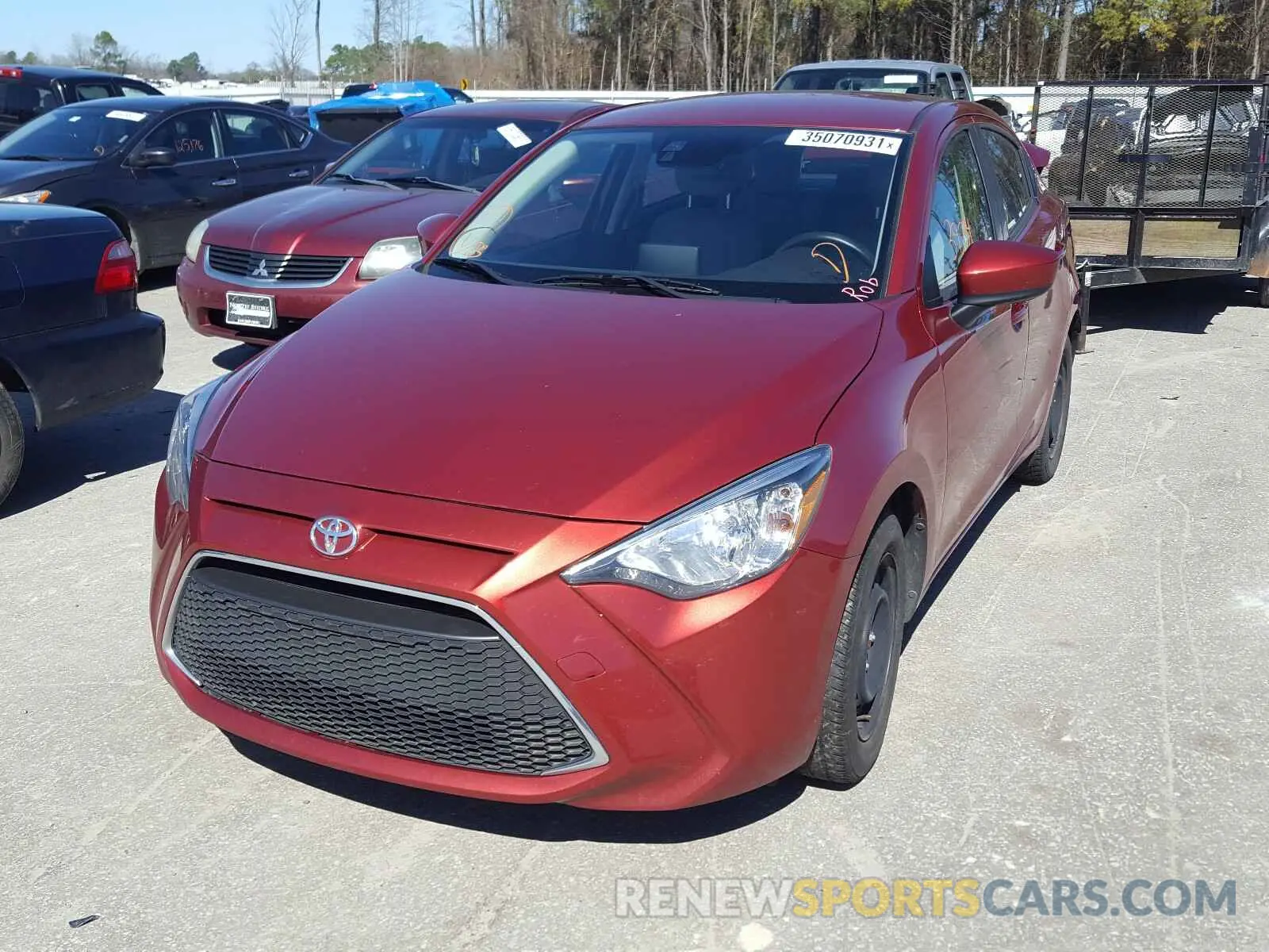2 Photograph of a damaged car 3MYDLBYV4KY511323 TOYOTA YARIS 2019
