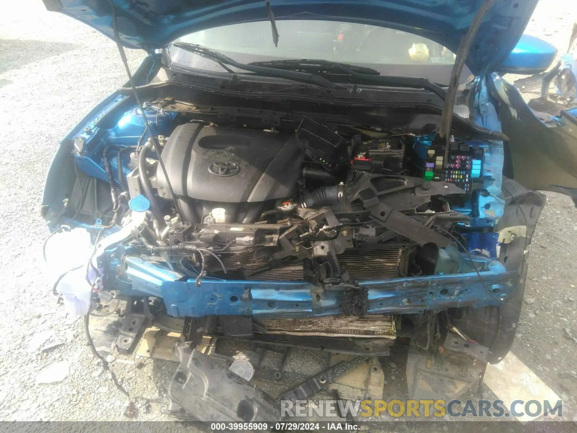 6 Photograph of a damaged car 3MYDLBYV4KY511631 TOYOTA YARIS 2019