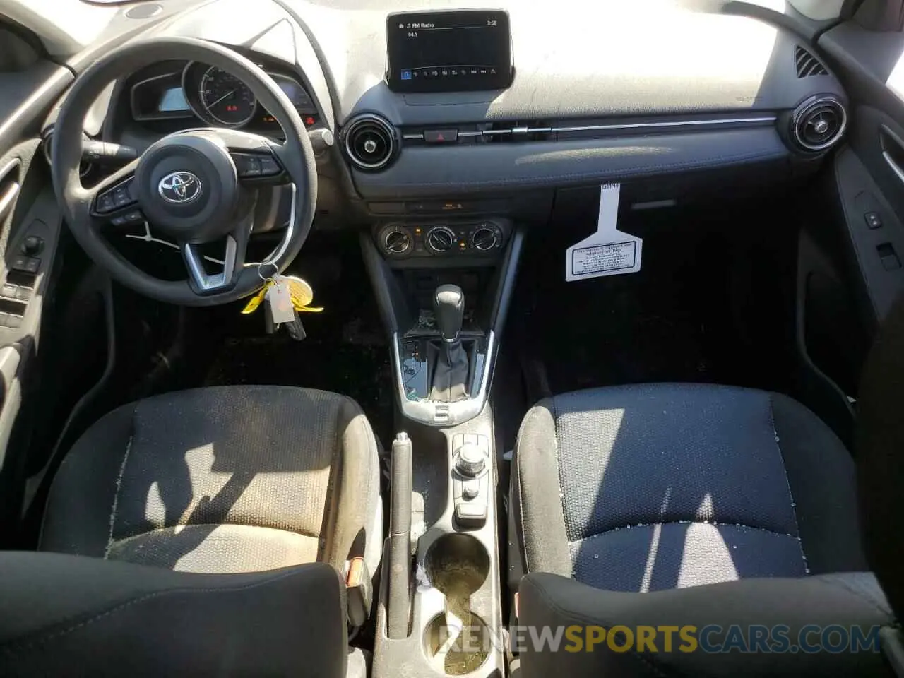 8 Photograph of a damaged car 3MYDLBYV4KY521740 TOYOTA YARIS 2019