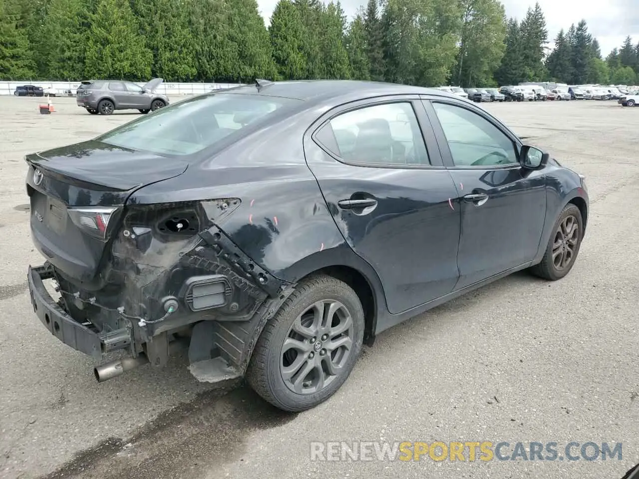 3 Photograph of a damaged car 3MYDLBYV4KY522001 TOYOTA YARIS 2019