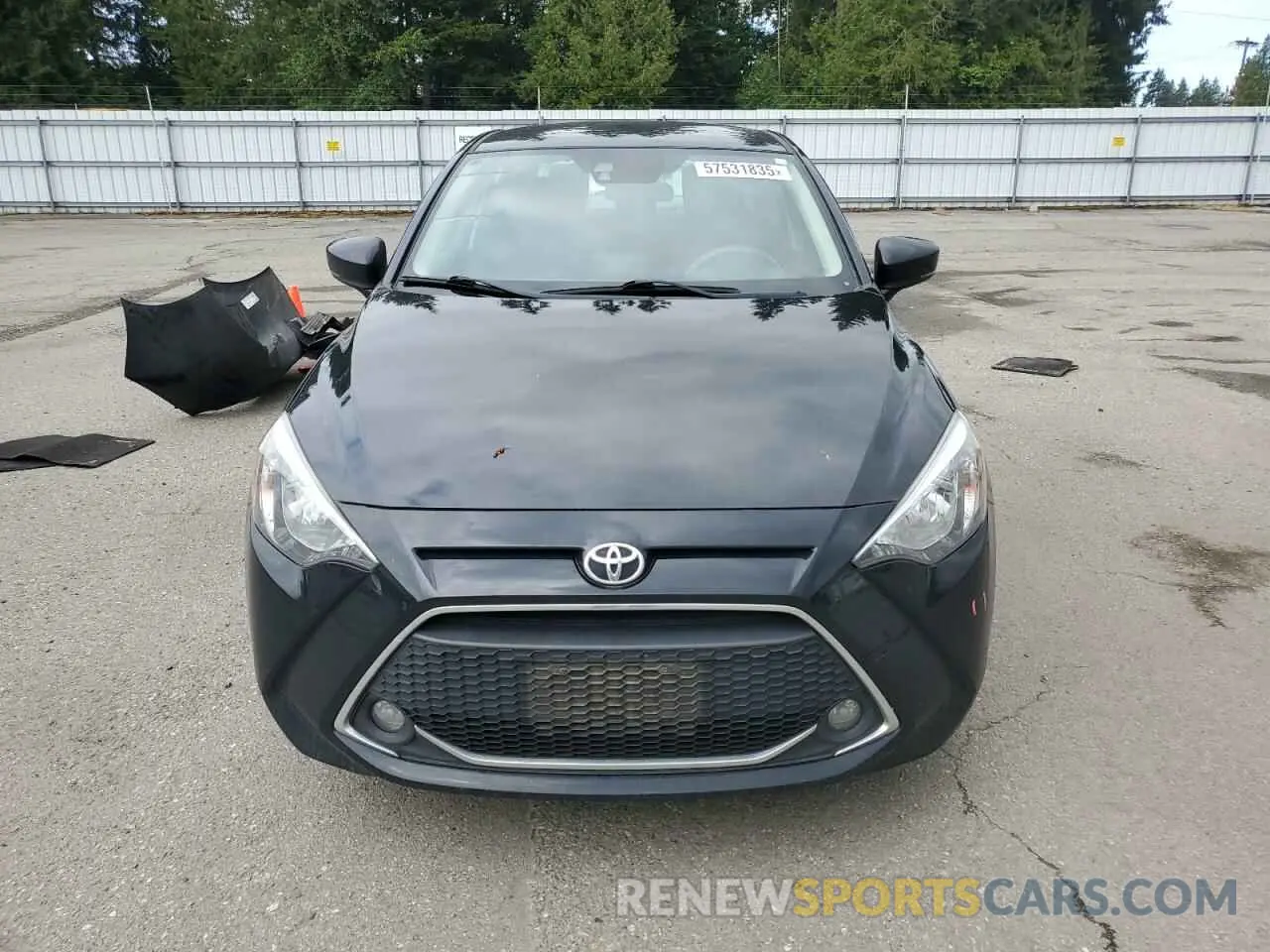 5 Photograph of a damaged car 3MYDLBYV4KY522001 TOYOTA YARIS 2019