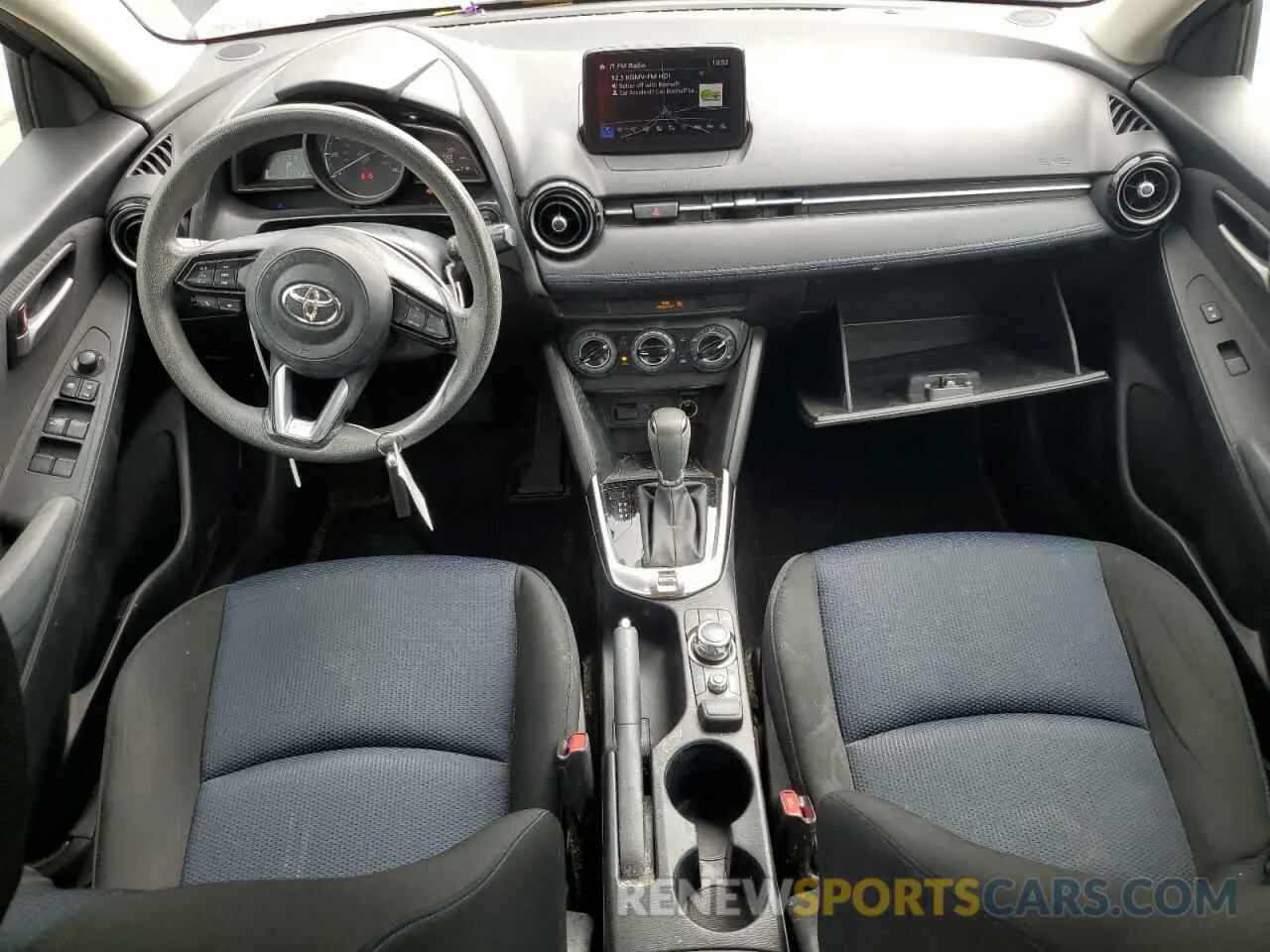 8 Photograph of a damaged car 3MYDLBYV4KY522001 TOYOTA YARIS 2019