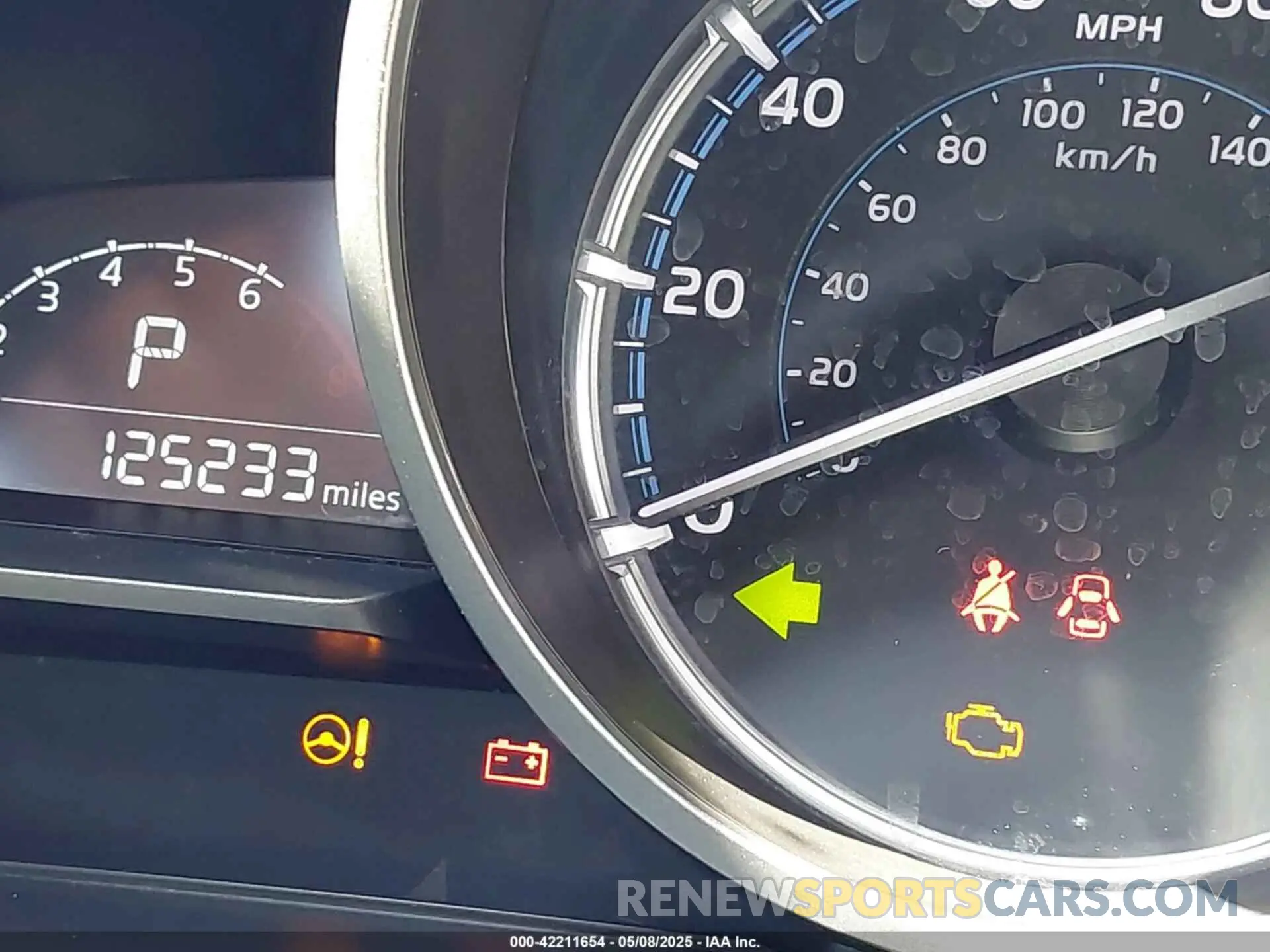 16 Photograph of a damaged car 3MYDLBYV4KY523780 TOYOTA YARIS 2019