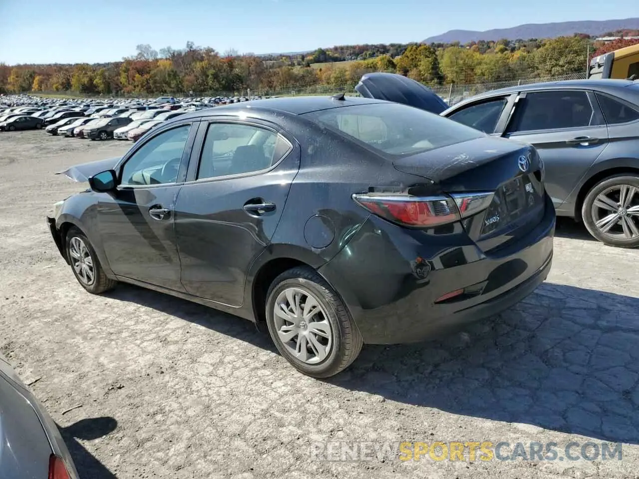 2 Photograph of a damaged car 3MYDLBYV5KY501951 TOYOTA YARIS 2019