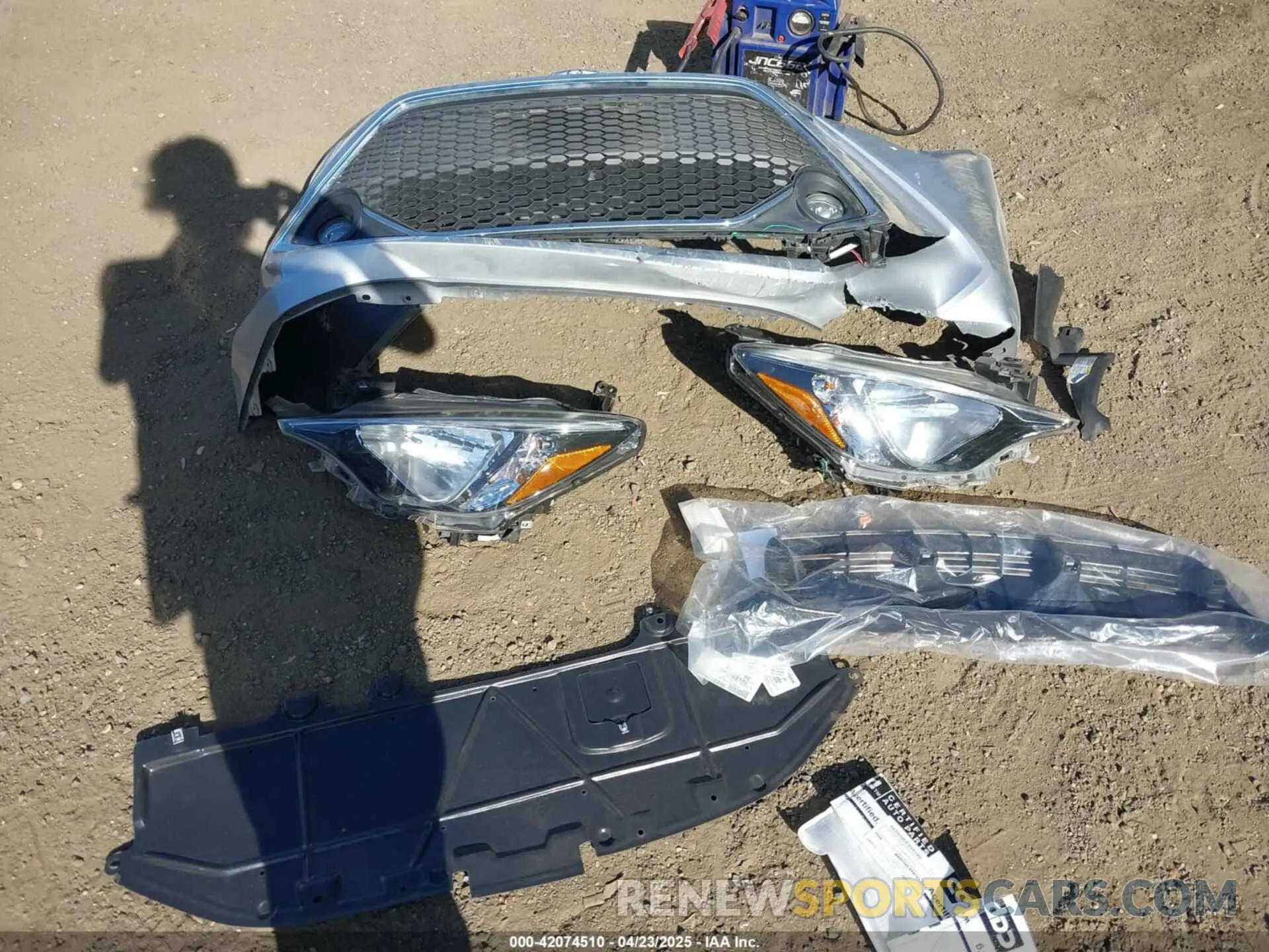 12 Photograph of a damaged car 3MYDLBYV5KY502386 TOYOTA YARIS 2019