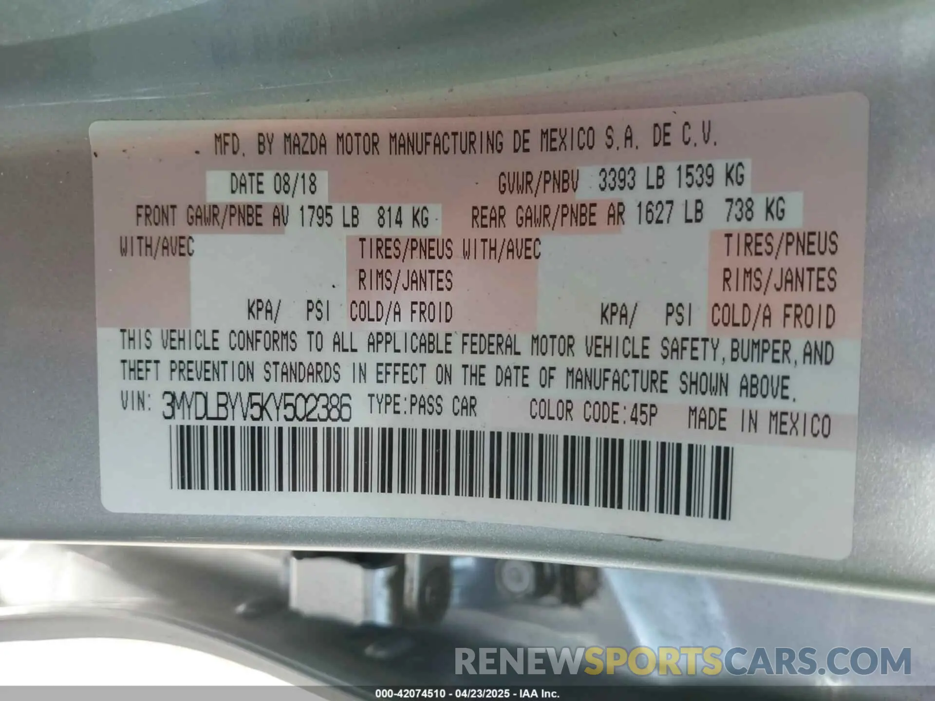 9 Photograph of a damaged car 3MYDLBYV5KY502386 TOYOTA YARIS 2019