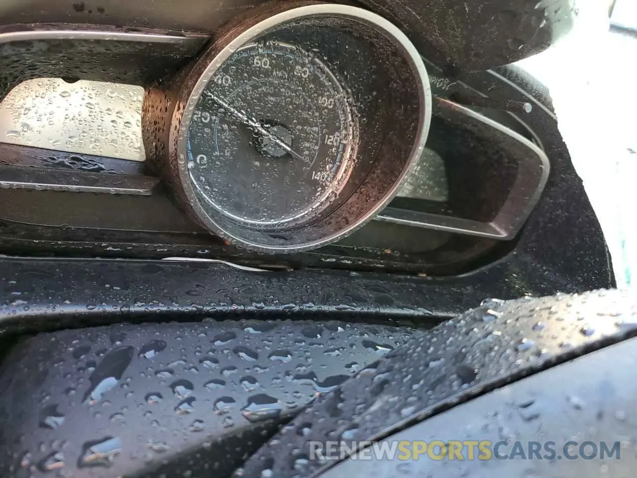 9 Photograph of a damaged car 3MYDLBYV5KY511606 TOYOTA YARIS 2019