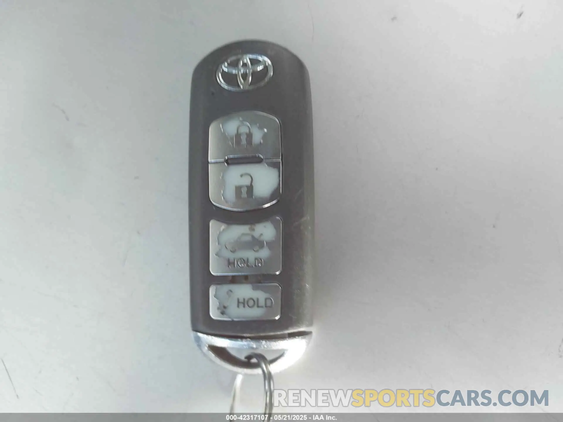 11 Photograph of a damaged car 3MYDLBYV5KY512111 TOYOTA YARIS 2019