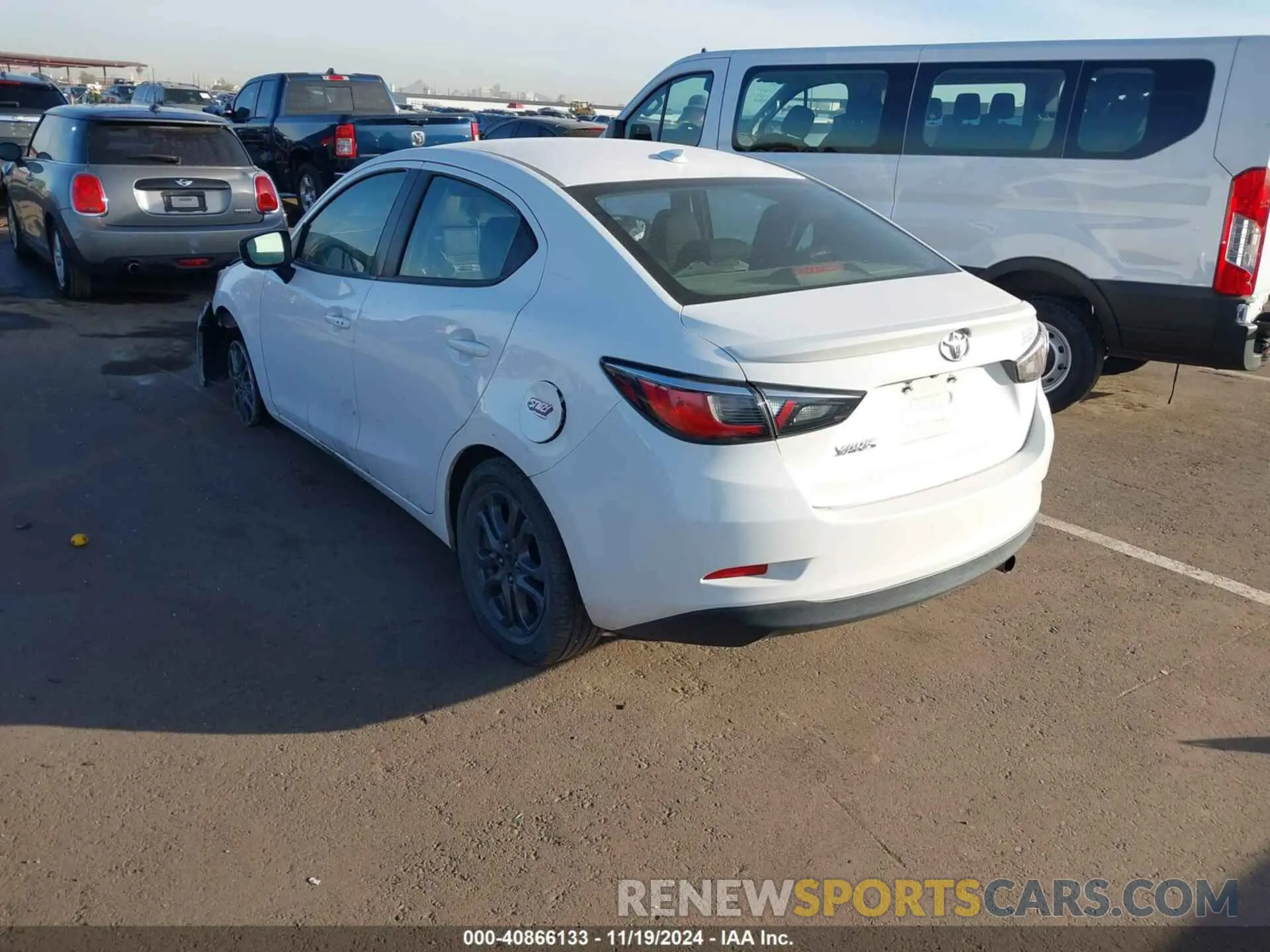 3 Photograph of a damaged car 3MYDLBYV5KY514294 TOYOTA YARIS 2019