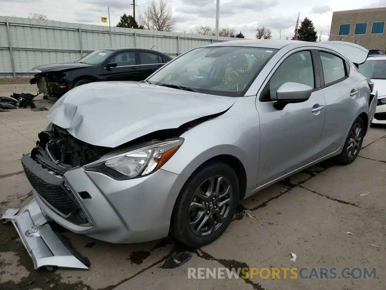 2 Photograph of a damaged car 3MYDLBYV5KY515123 TOYOTA YARIS 2019