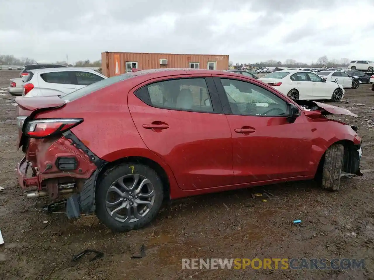 3 Photograph of a damaged car 3MYDLBYV5KY516885 TOYOTA YARIS 2019