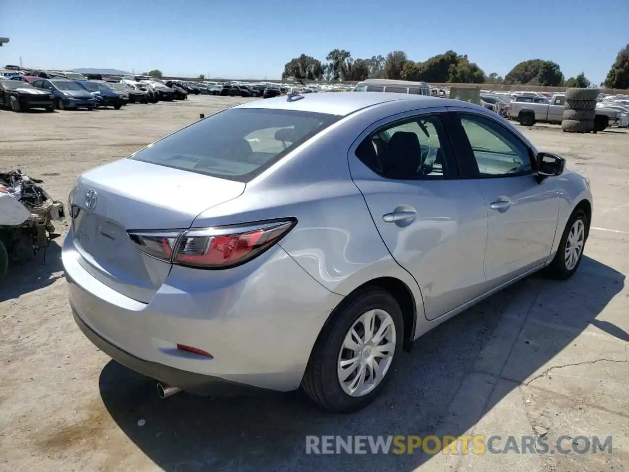 4 Photograph of a damaged car 3MYDLBYV5KY517521 TOYOTA YARIS 2019