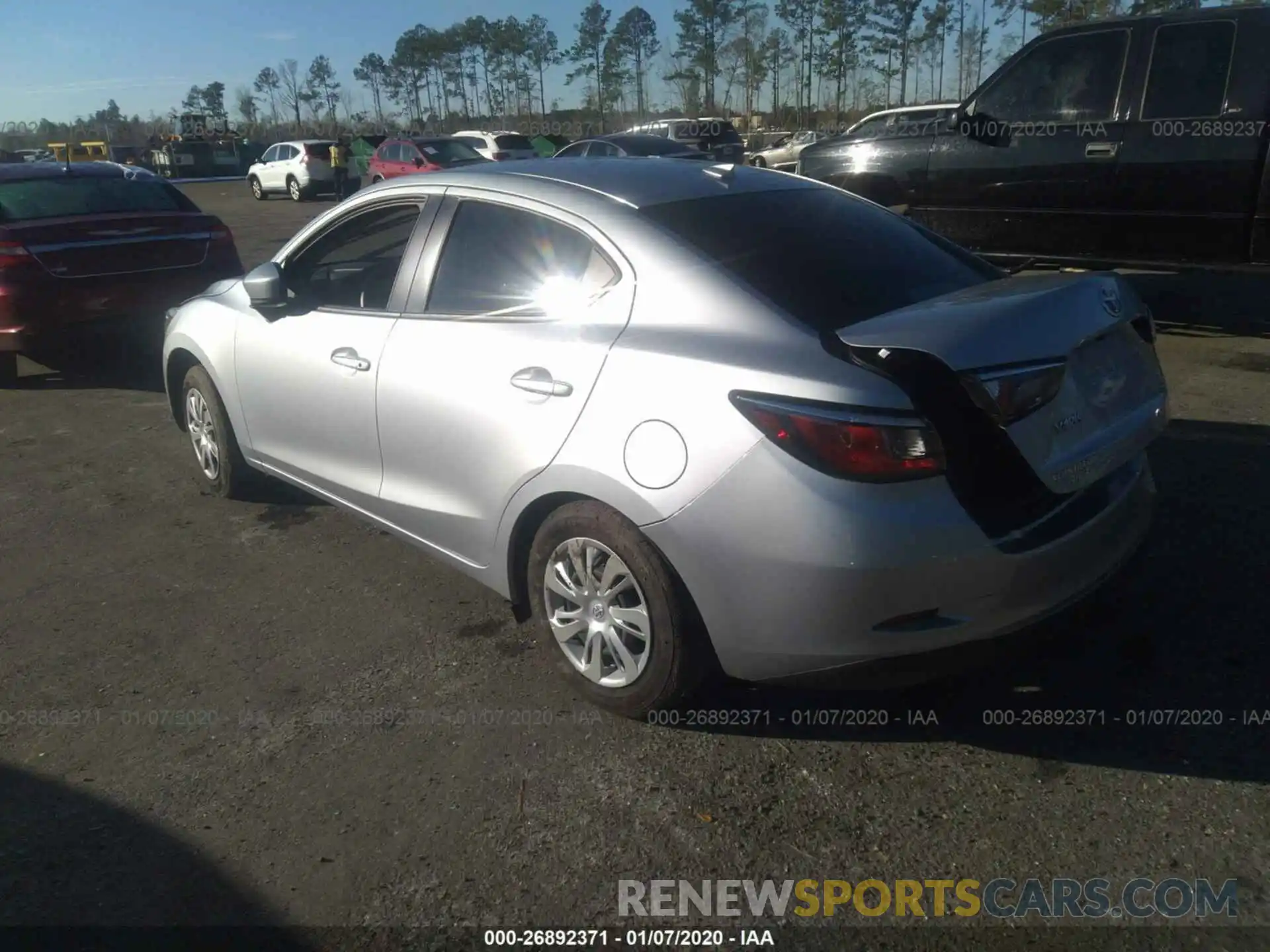 3 Photograph of a damaged car 3MYDLBYV5KY520449 TOYOTA YARIS 2019