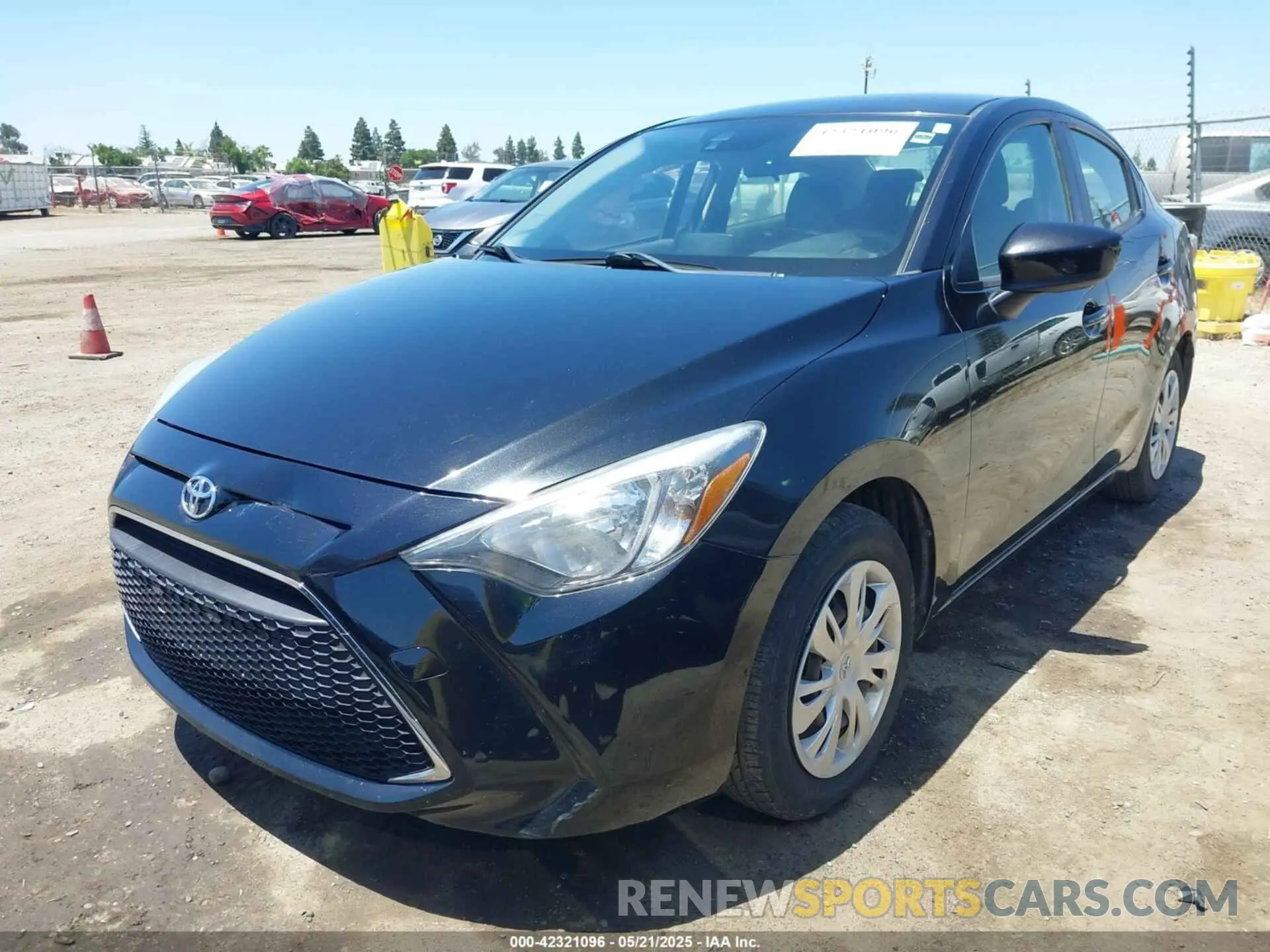2 Photograph of a damaged car 3MYDLBYV5KY521066 TOYOTA YARIS 2019
