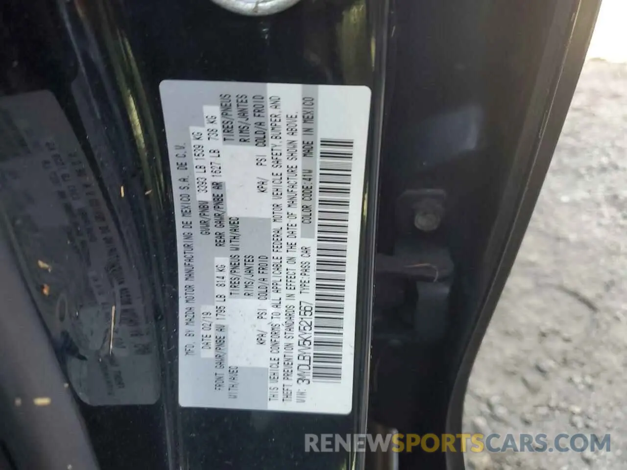 13 Photograph of a damaged car 3MYDLBYV5KY521567 TOYOTA YARIS 2019