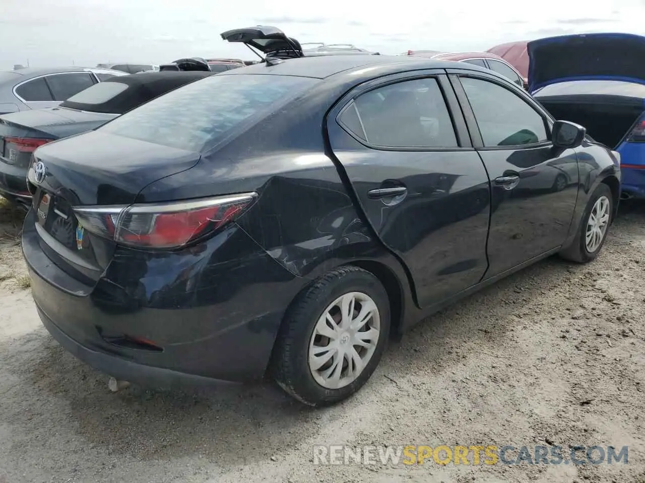 3 Photograph of a damaged car 3MYDLBYV5KY521567 TOYOTA YARIS 2019