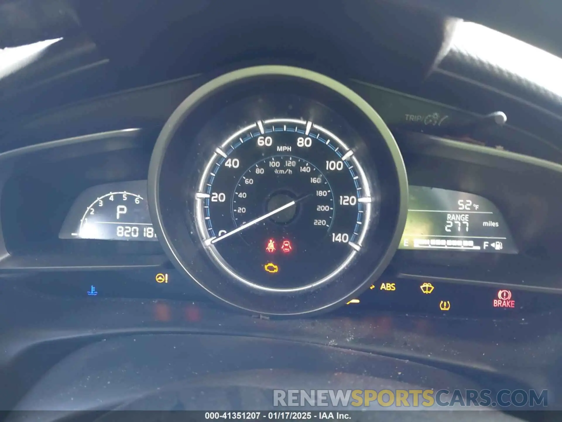 7 Photograph of a damaged car 3MYDLBYV5KY526946 TOYOTA YARIS 2019