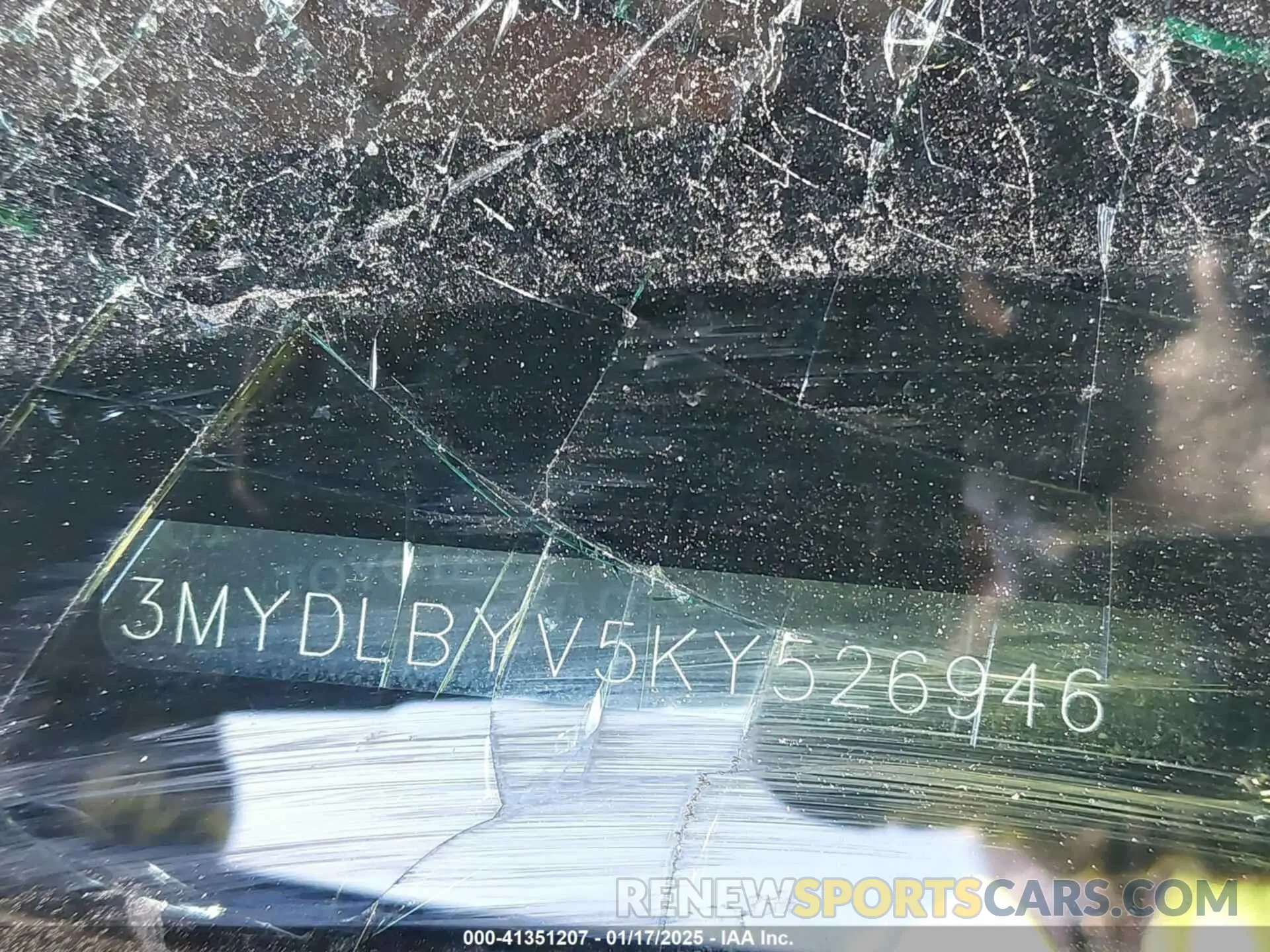 9 Photograph of a damaged car 3MYDLBYV5KY526946 TOYOTA YARIS 2019
