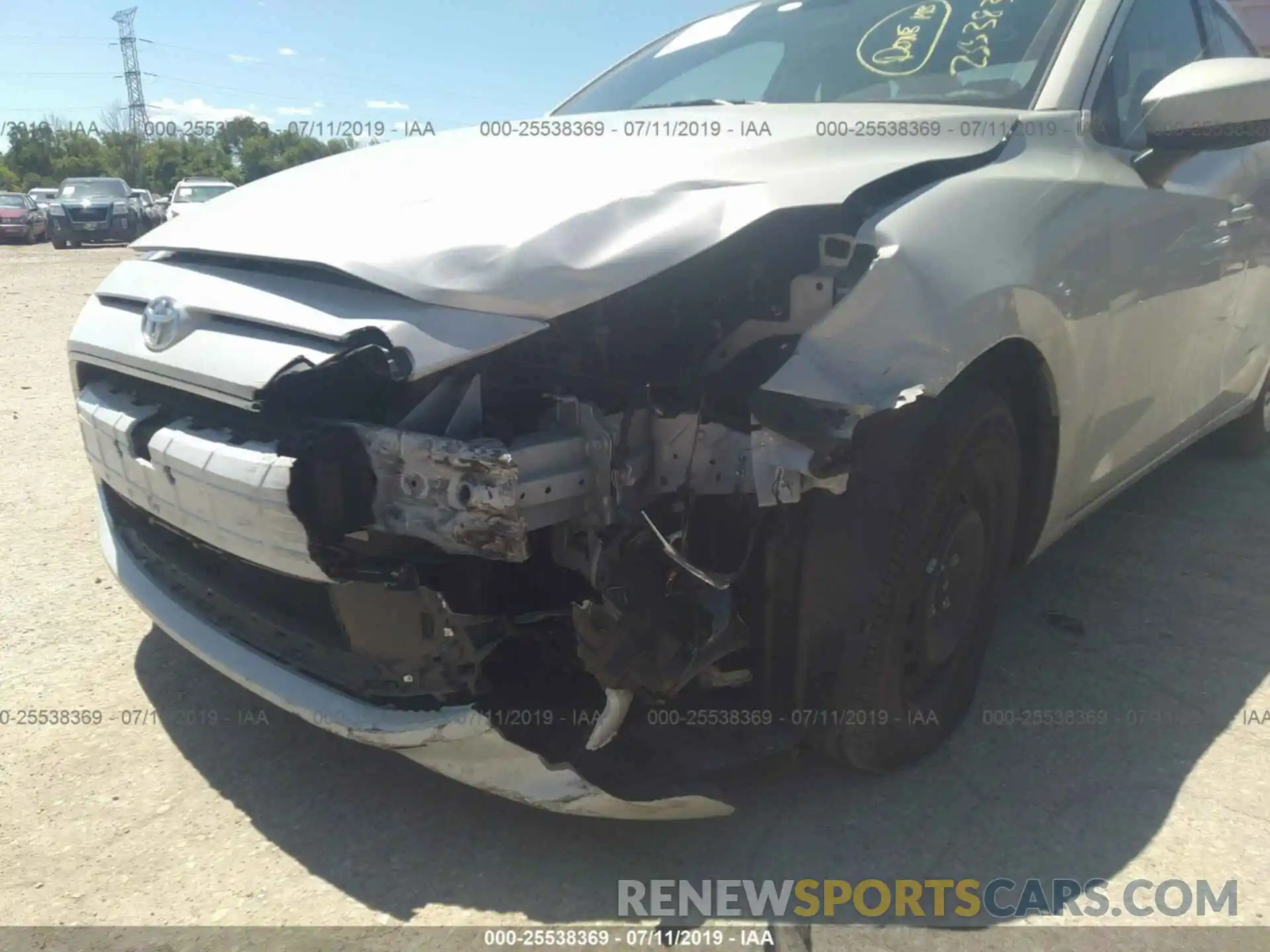 6 Photograph of a damaged car 3MYDLBYV6KY500114 TOYOTA YARIS 2019