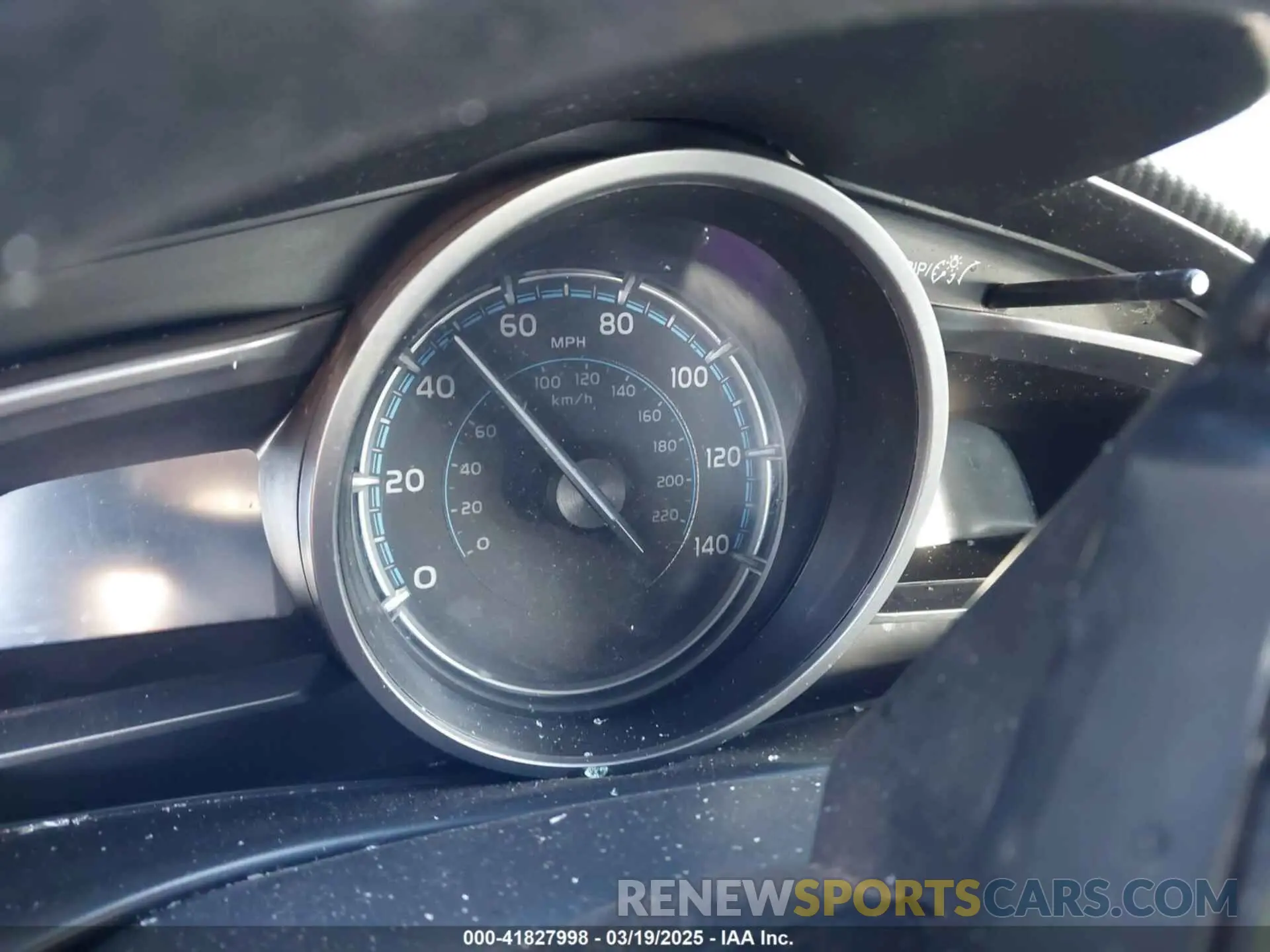 14 Photograph of a damaged car 3MYDLBYV6KY507094 TOYOTA YARIS 2019