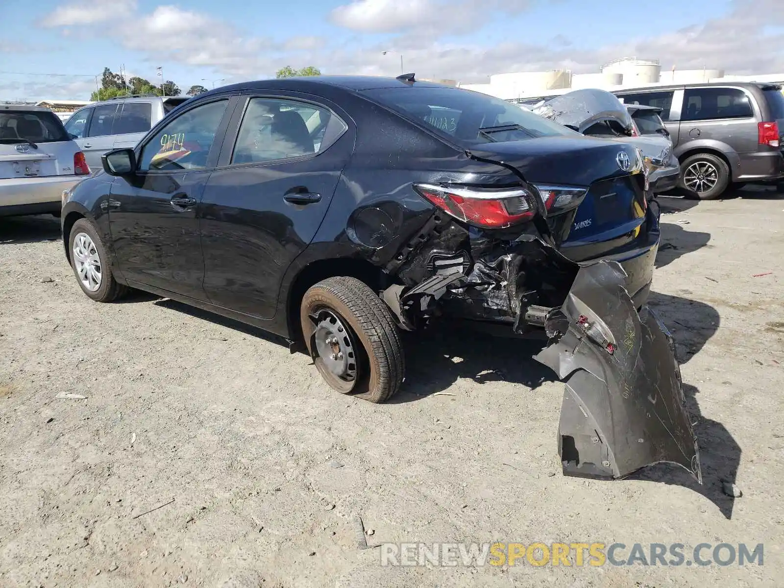 3 Photograph of a damaged car 3MYDLBYV6KY513445 TOYOTA YARIS 2019