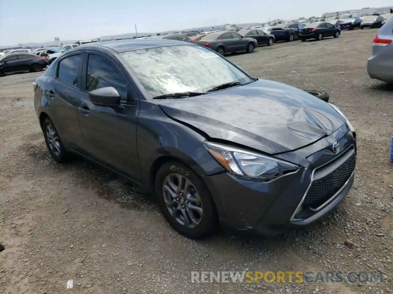 1 Photograph of a damaged car 3MYDLBYV6KY514031 TOYOTA YARIS 2019