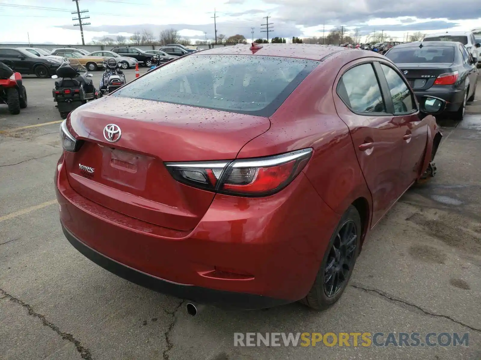 4 Photograph of a damaged car 3MYDLBYV6KY521948 TOYOTA YARIS 2019