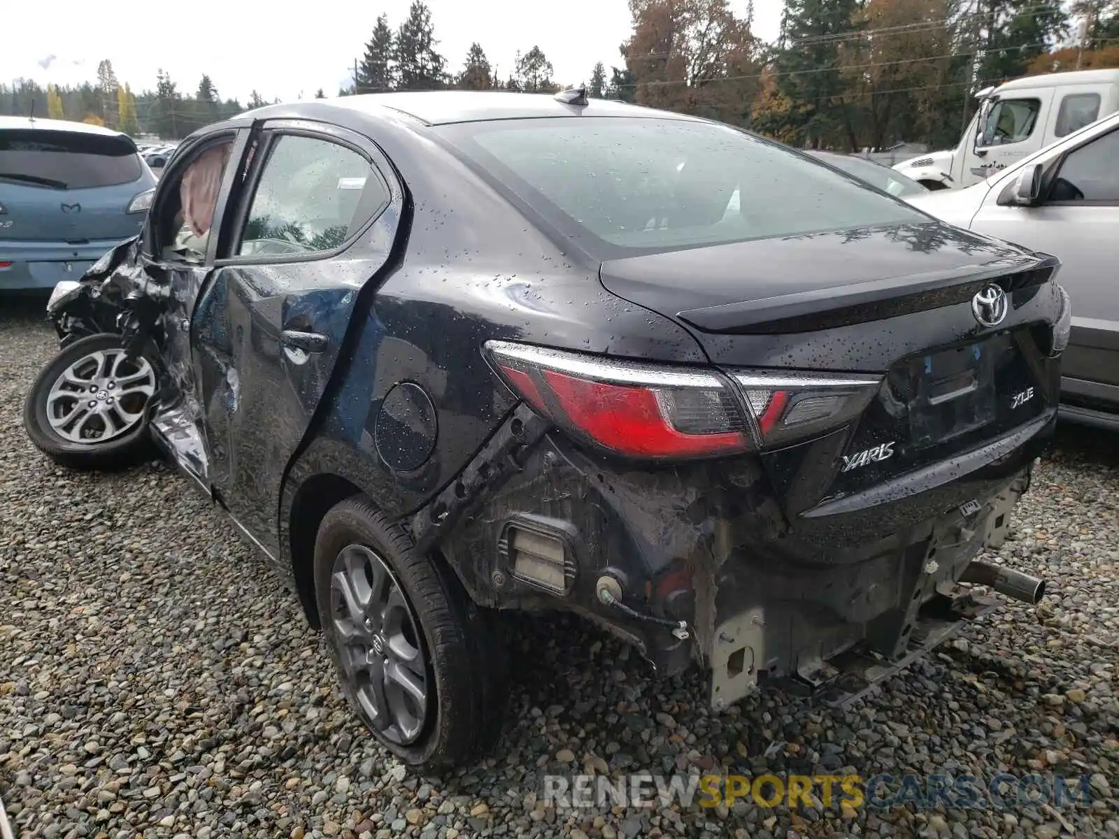 3 Photograph of a damaged car 3MYDLBYV6KY522114 TOYOTA YARIS 2019