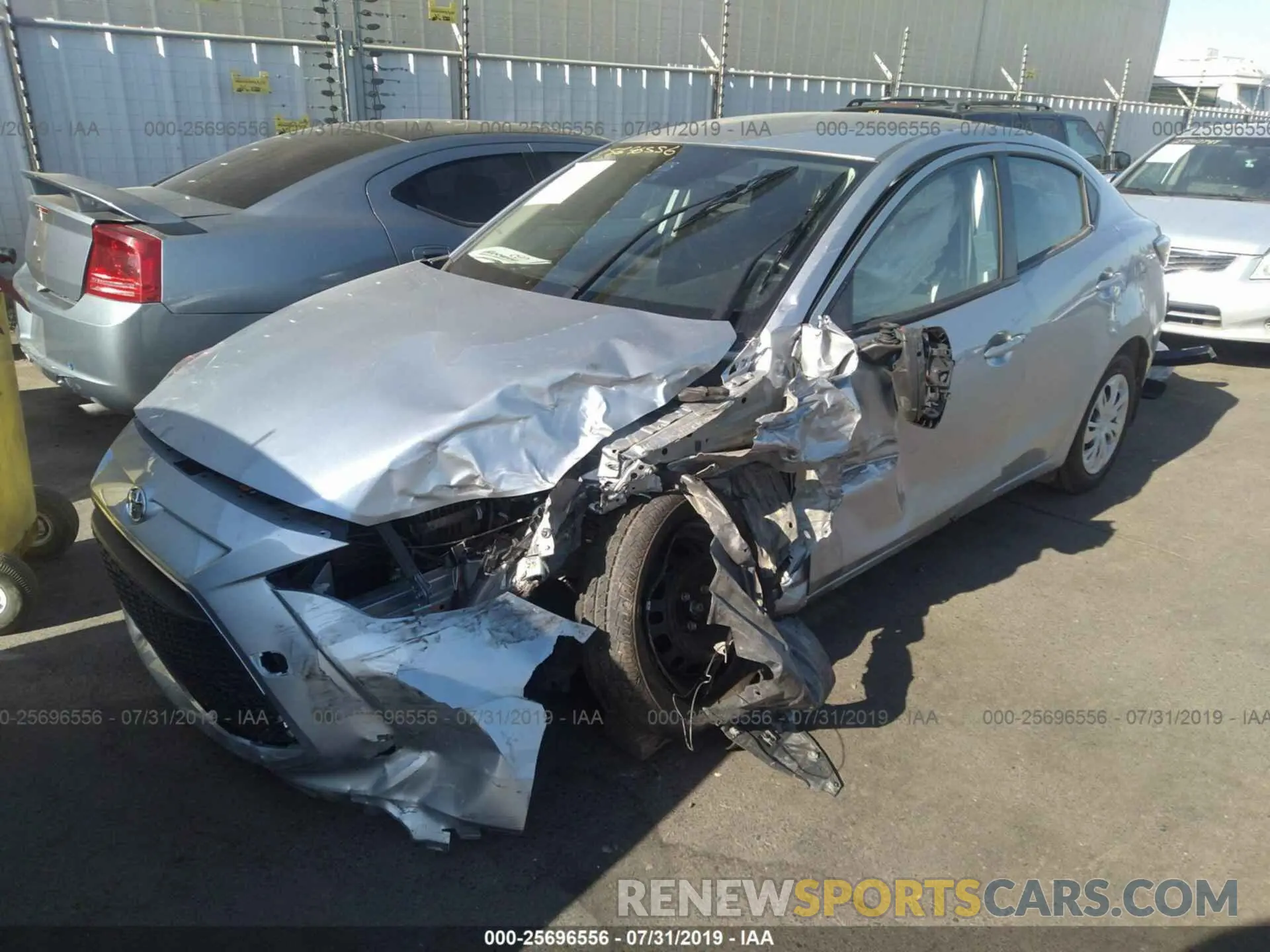 2 Photograph of a damaged car 3MYDLBYV6KY522758 TOYOTA YARIS 2019