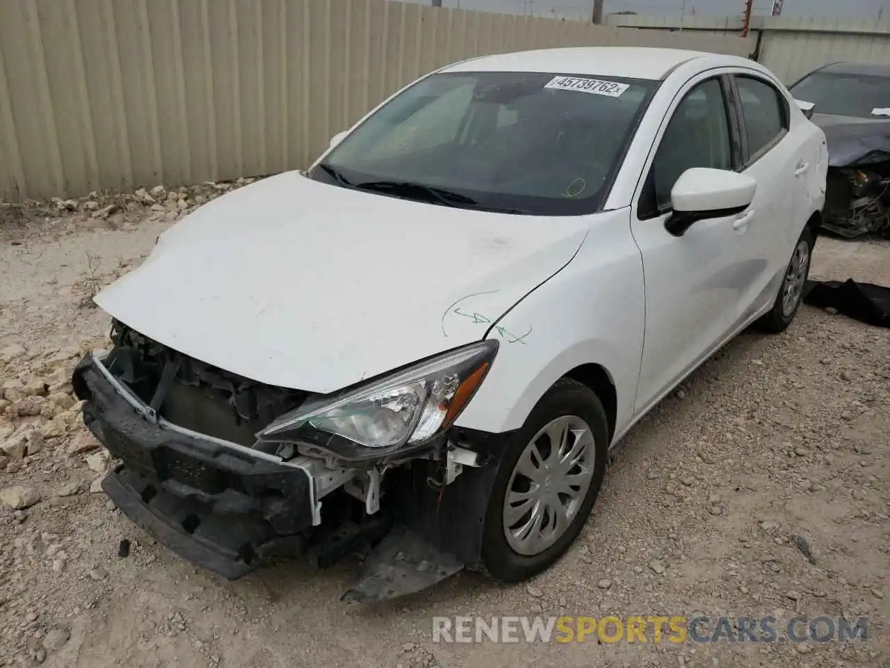 2 Photograph of a damaged car 3MYDLBYV6KY523148 TOYOTA YARIS 2019