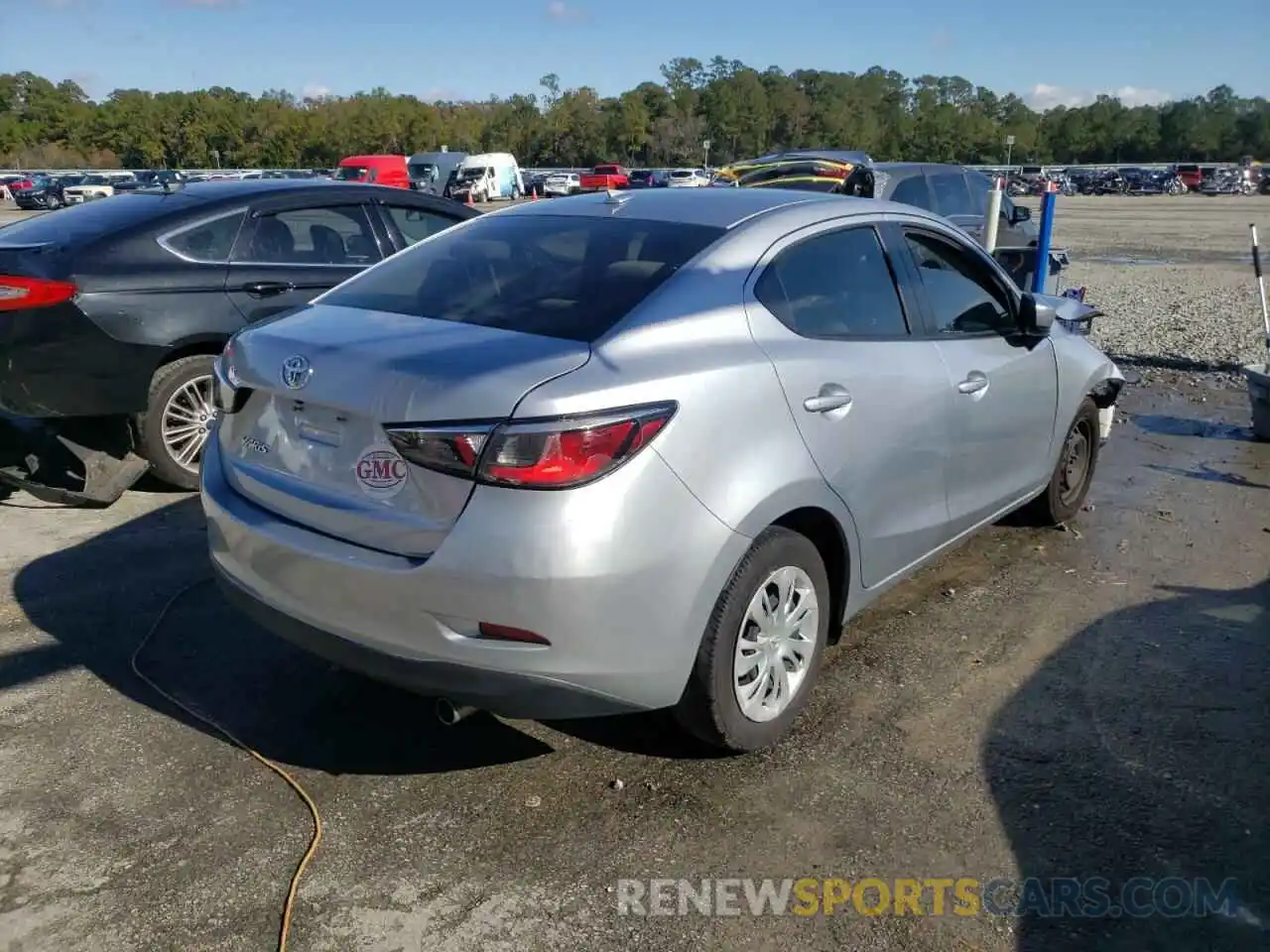 4 Photograph of a damaged car 3MYDLBYV6KY523814 TOYOTA YARIS 2019