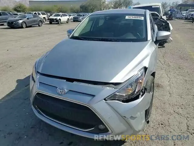 11 Photograph of a damaged car 3MYDLBYV6KY524803 TOYOTA YARIS 2019