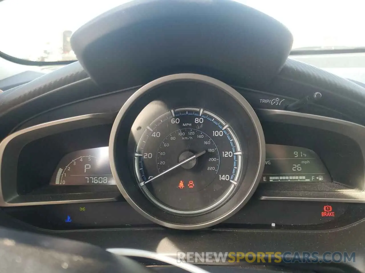 9 Photograph of a damaged car 3MYDLBYV6KY524803 TOYOTA YARIS 2019