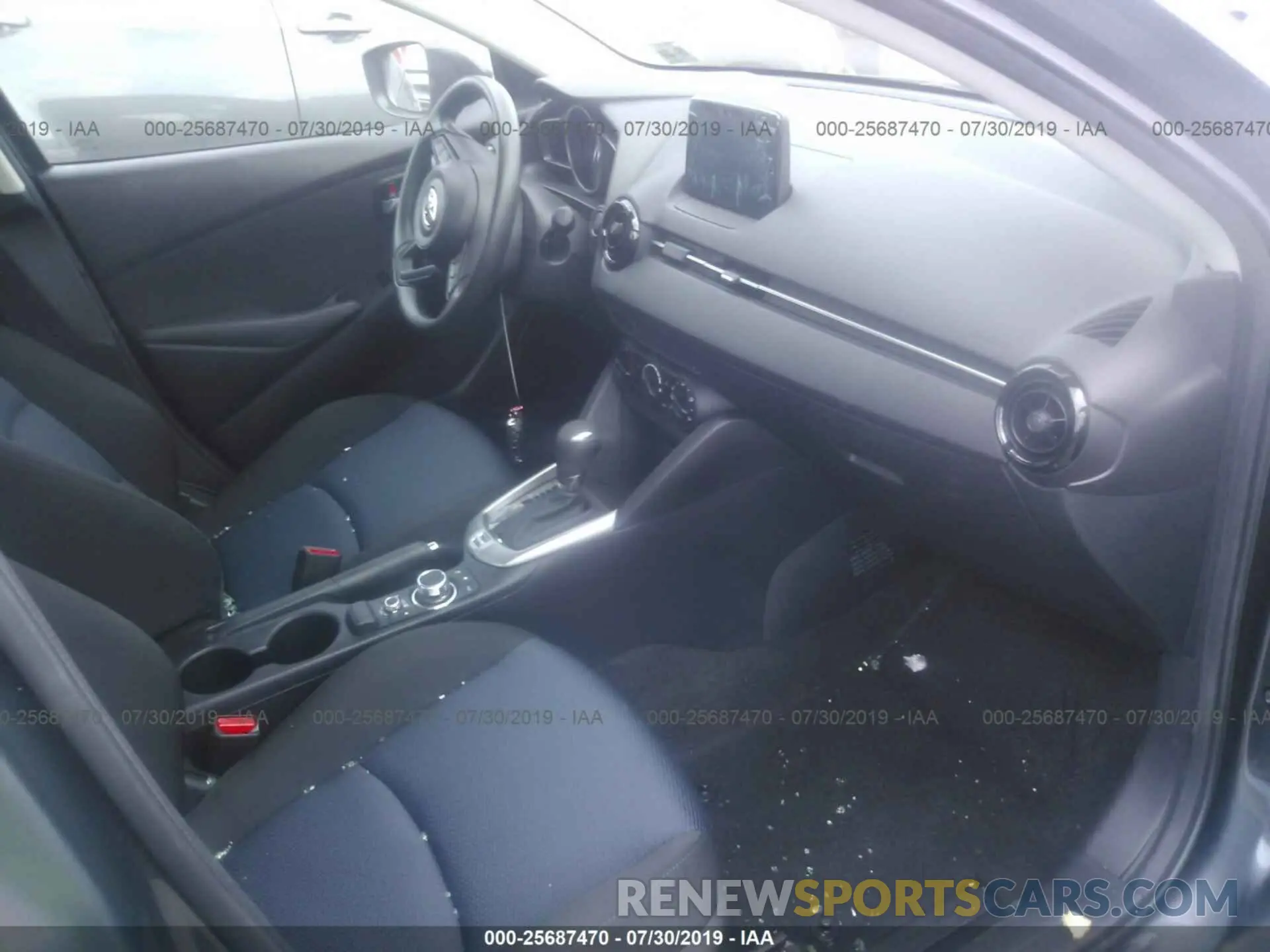 5 Photograph of a damaged car 3MYDLBYV6KY526647 TOYOTA YARIS 2019